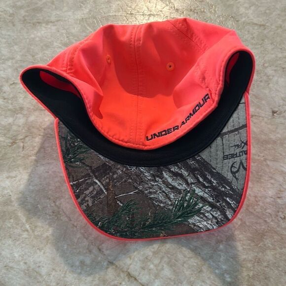 UNDER AMOUR Coral Camo Hat - Picture 4 of 5